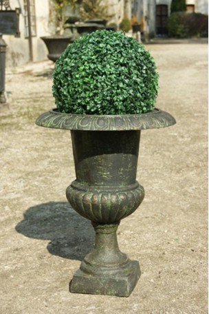 Vase Médicis en fonte Gris